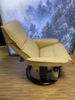 Stressless® Admiral (M) Classic Sessel mit Hocker Batick Cream